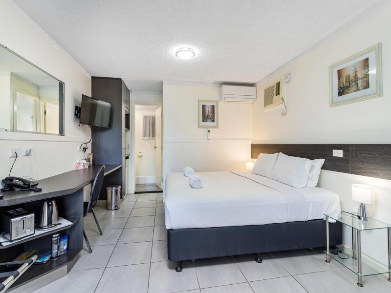 Gallery Motel image