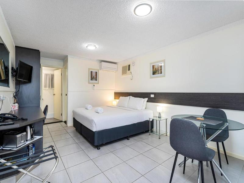 Gallery Motel image