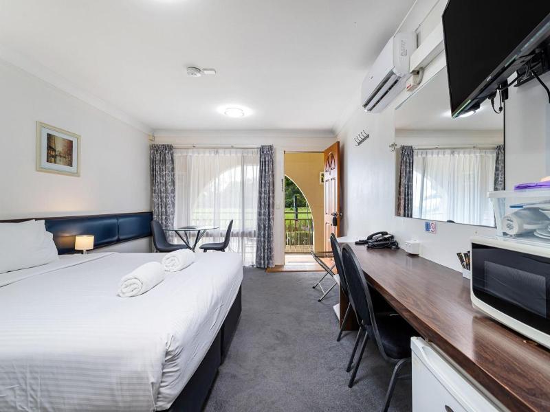 Gallery Motel image