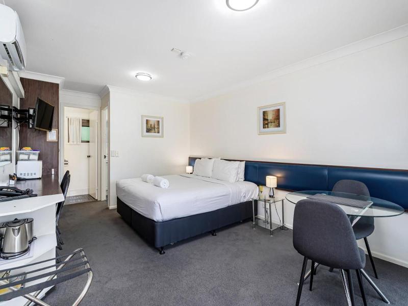 Gallery Motel image