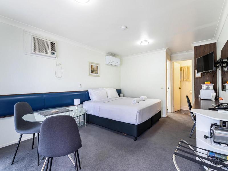 Gallery Motel image