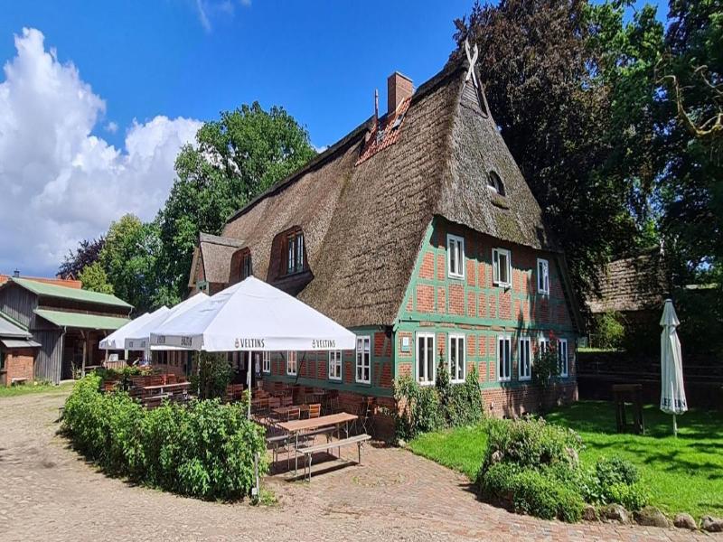 Hof Gut Jesteburg image