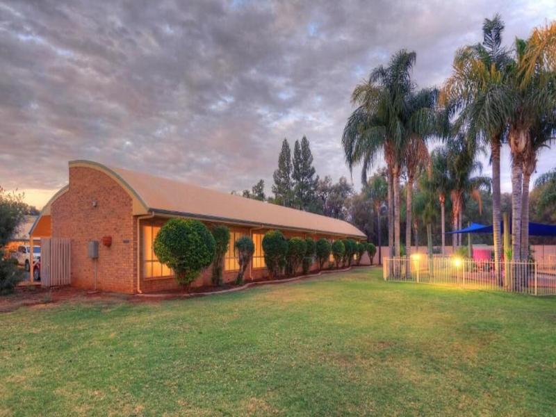 Mulga Country Motor Inn