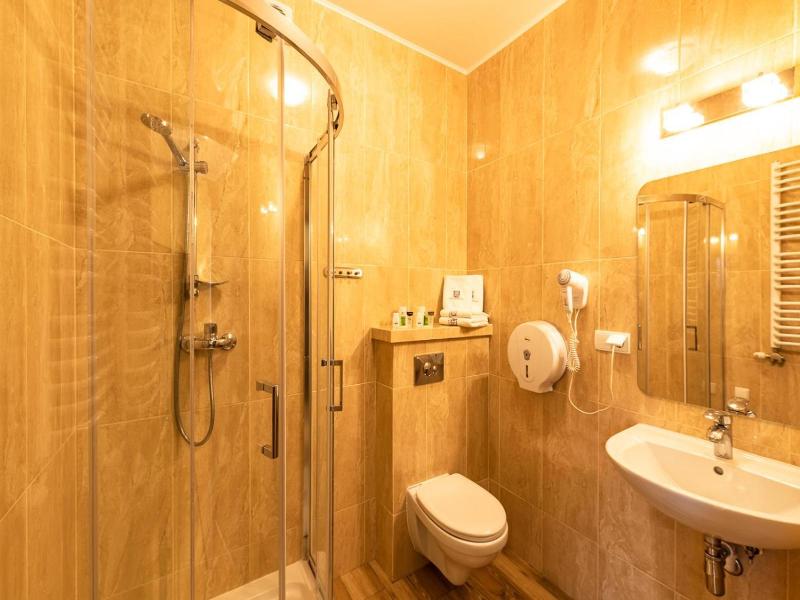 Hotel Kasztelan image