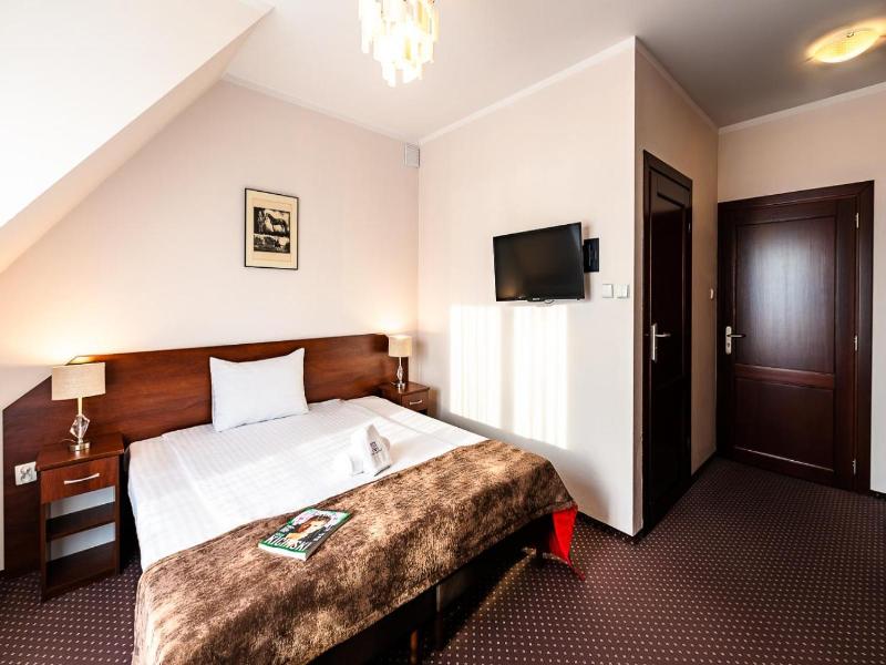 Hotel Kasztelan image