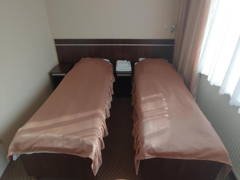 Hotel E7 image