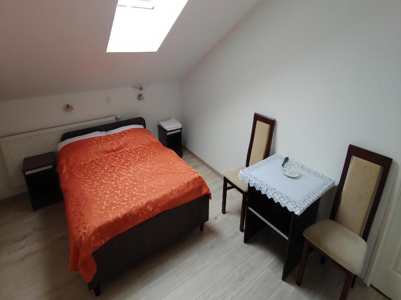 Hotel E7 image