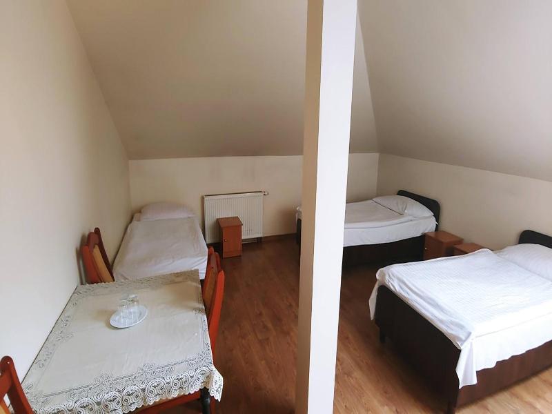 Hotel E7 image