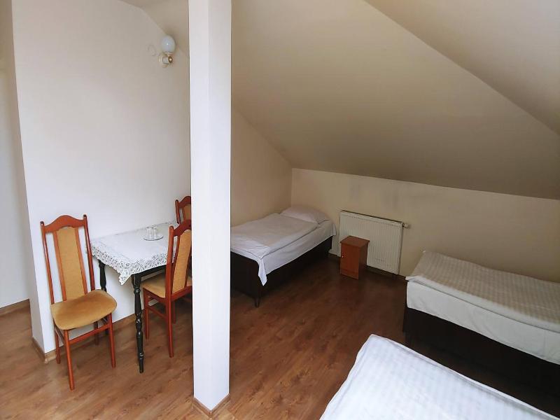 Hotel E7 image