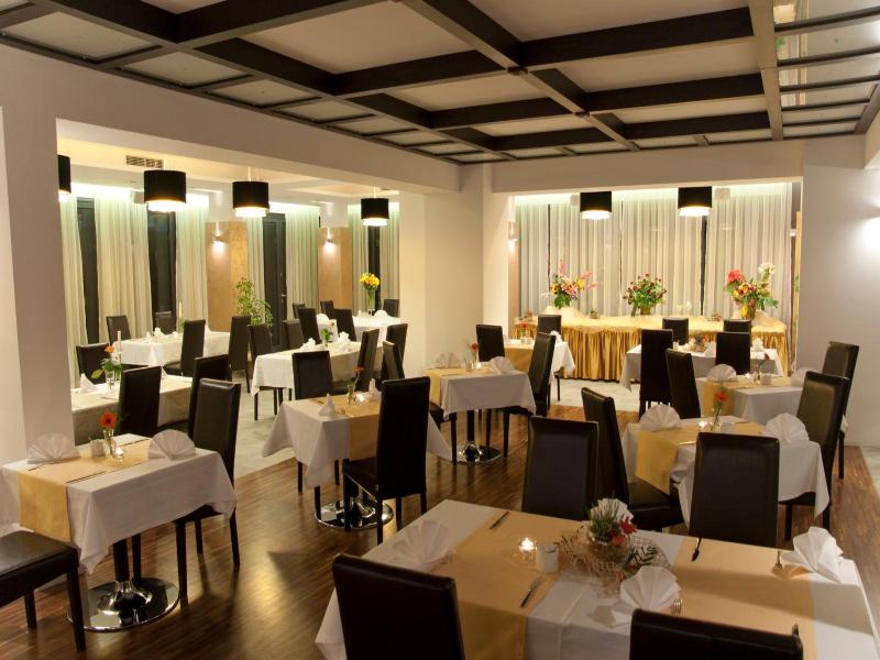 Hotel Vis A Vis