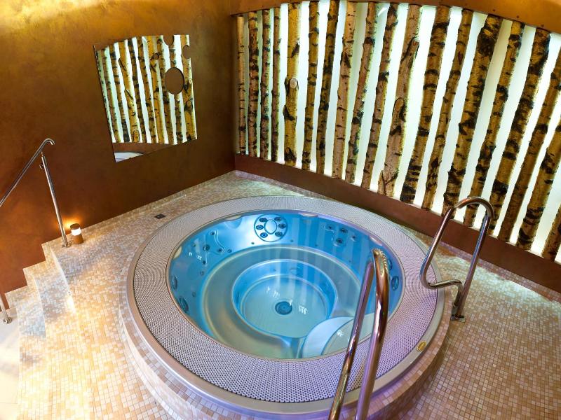 Hotel Stok image