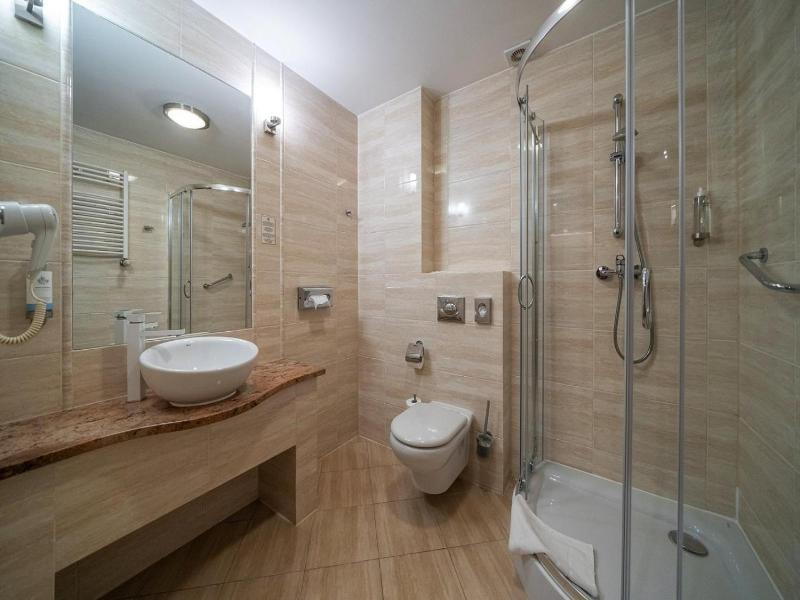 Hotel Stok image