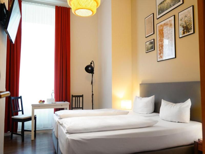 Aparthotel Mitte image