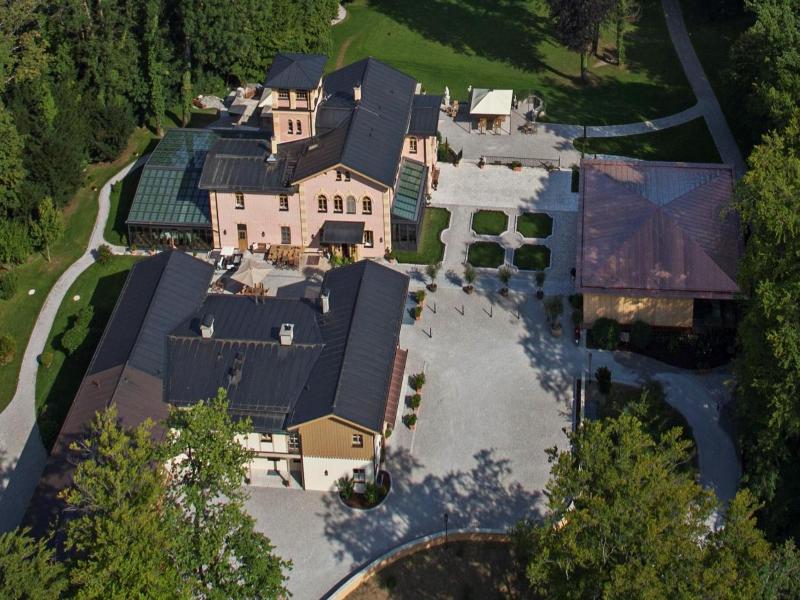 La Villa Am Starnberger See image