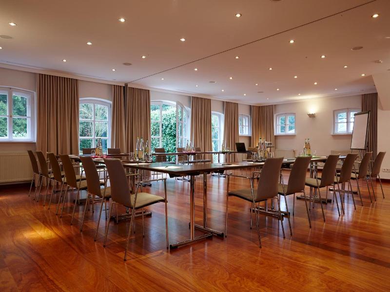 La Villa Am Starnberger See image