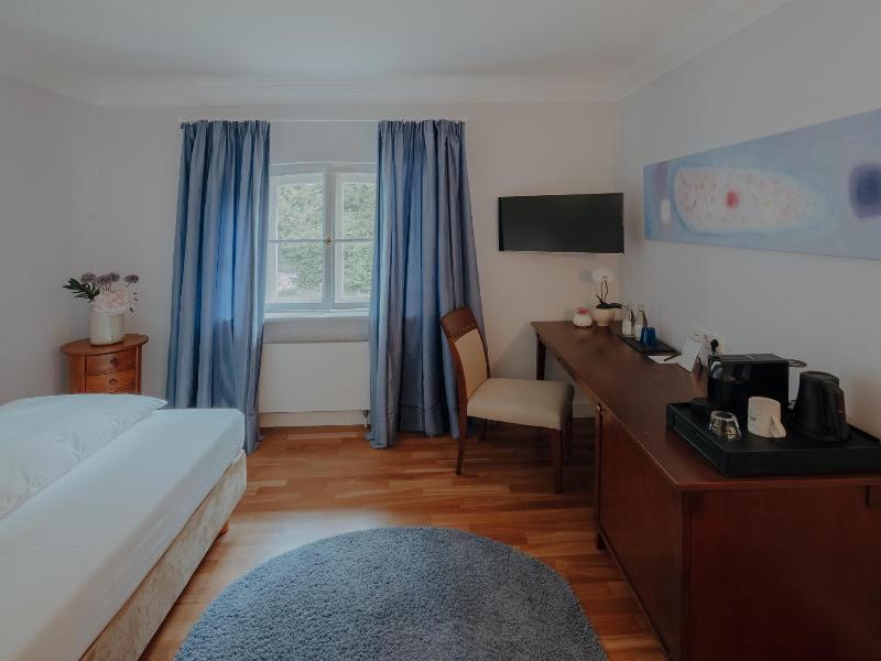La Villa Am Starnberger See image