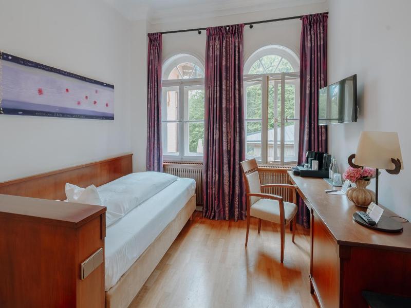 La Villa Am Starnberger See image