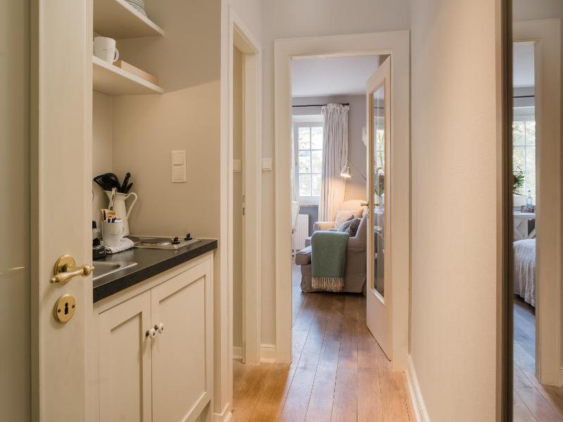 Von Deska Townhouses Ivy House image