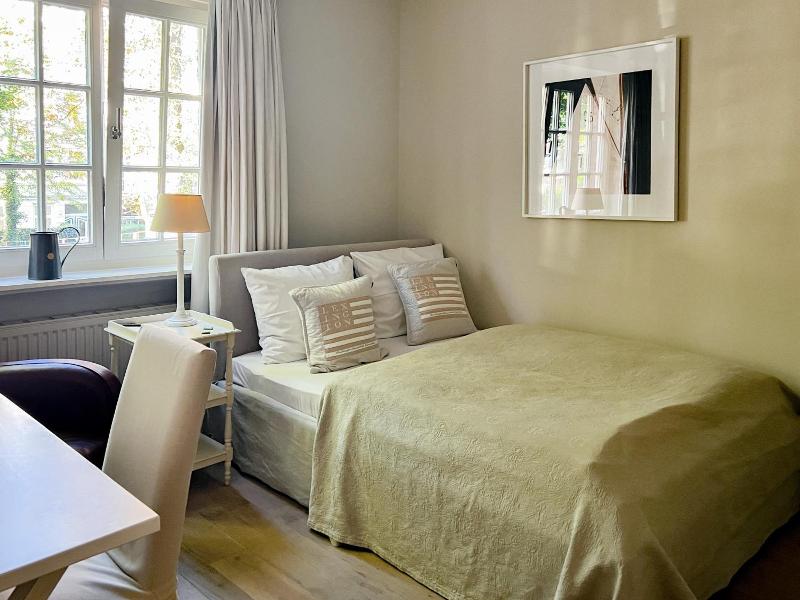Von Deska Townhouses Ivy House image