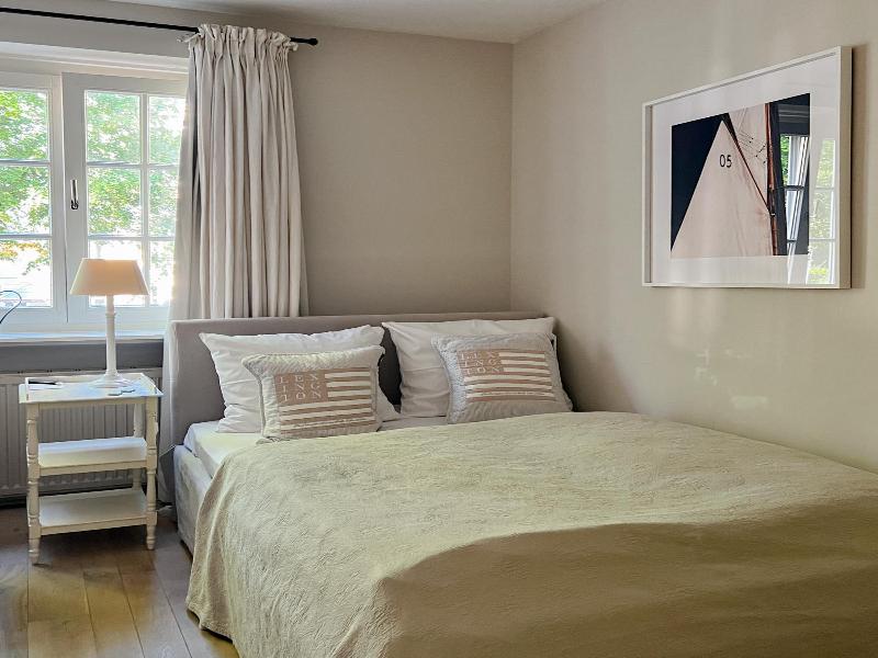 Von Deska Townhouses Ivy House image