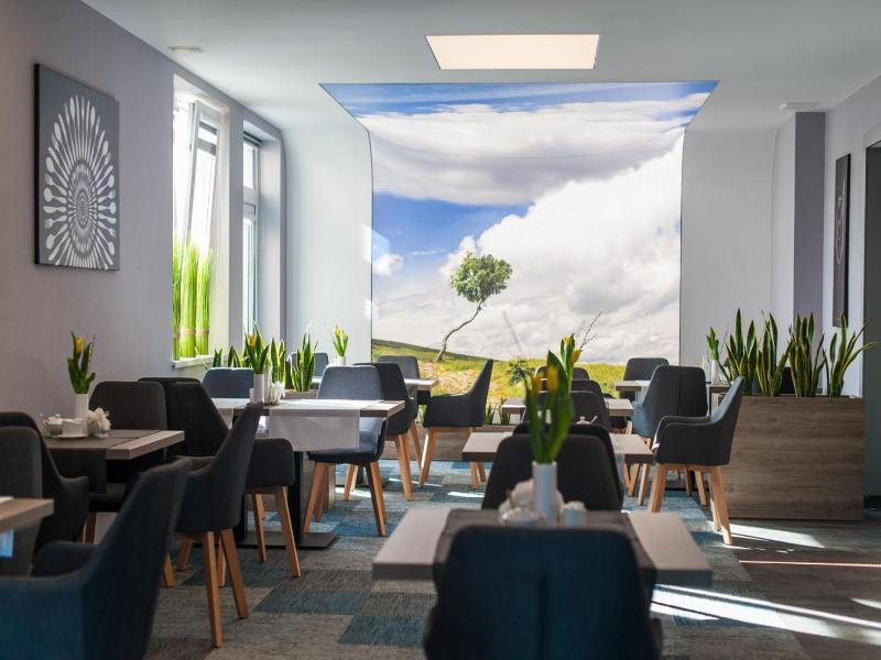 Hotel Horyzont image