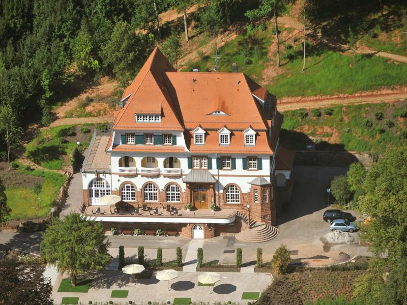 Jugendstilhotel Trifels image
