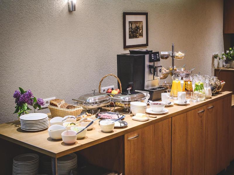 Hotel Karupesa