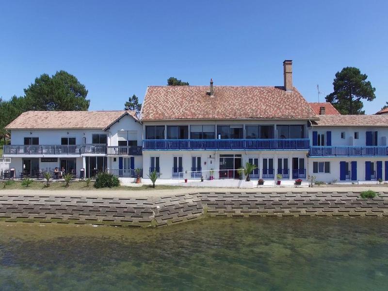 Le Relais Du Lac image
