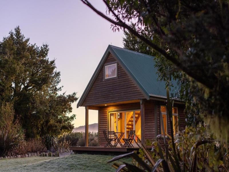 Kahere Retreat image