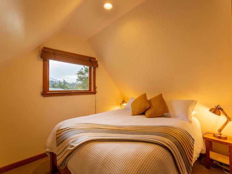 Kahere Retreat image
