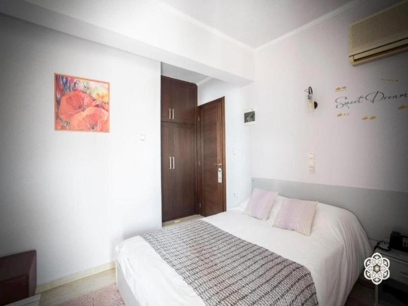 Aktaion Hotel image