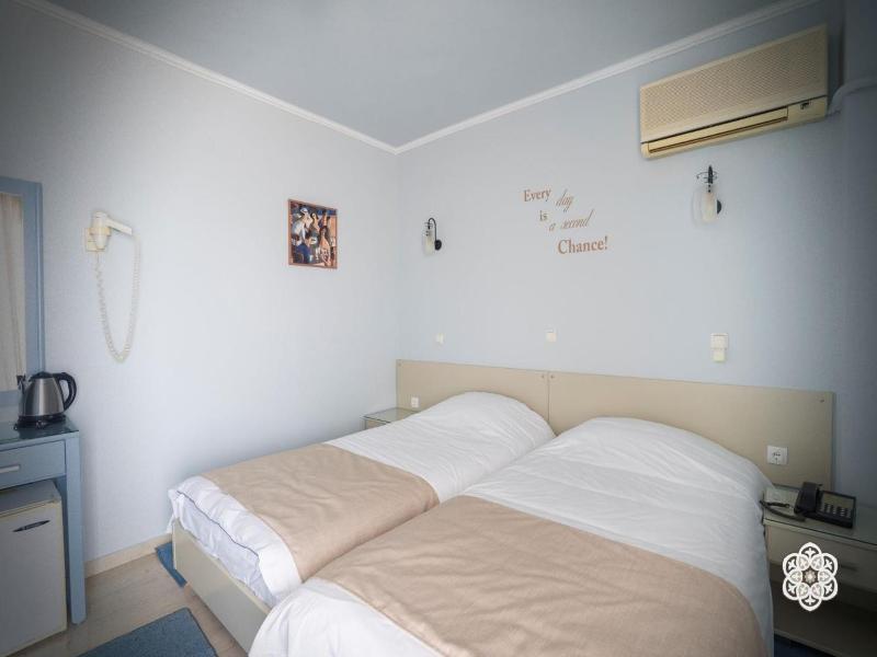 Aktaion Hotel image