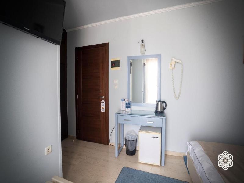 Aktaion Hotel image