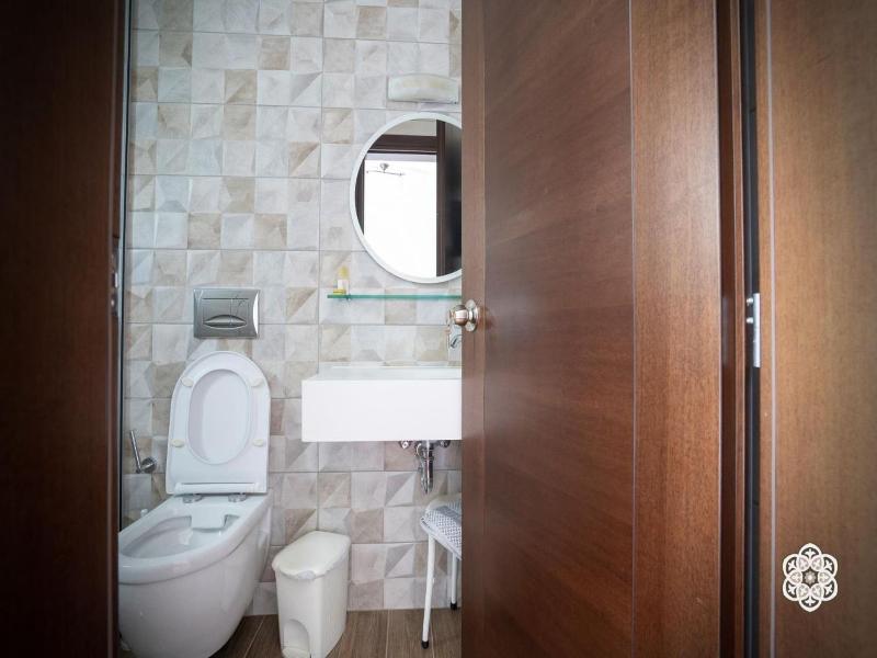 Aktaion Hotel image