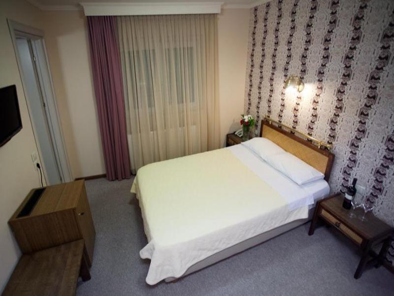 Olympos Hotel