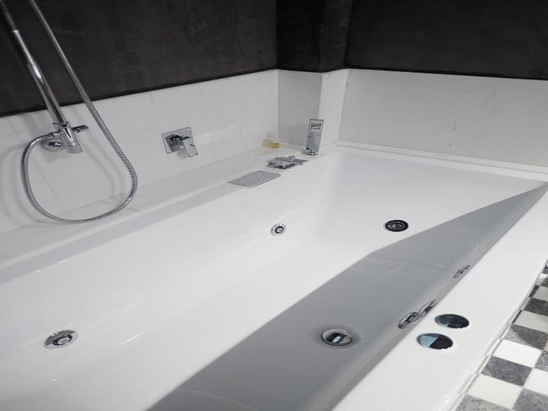 Veritas Boutique Art Hotel