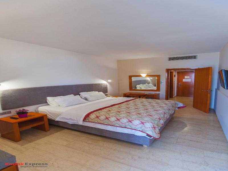 Antikyra Beach Hotel image