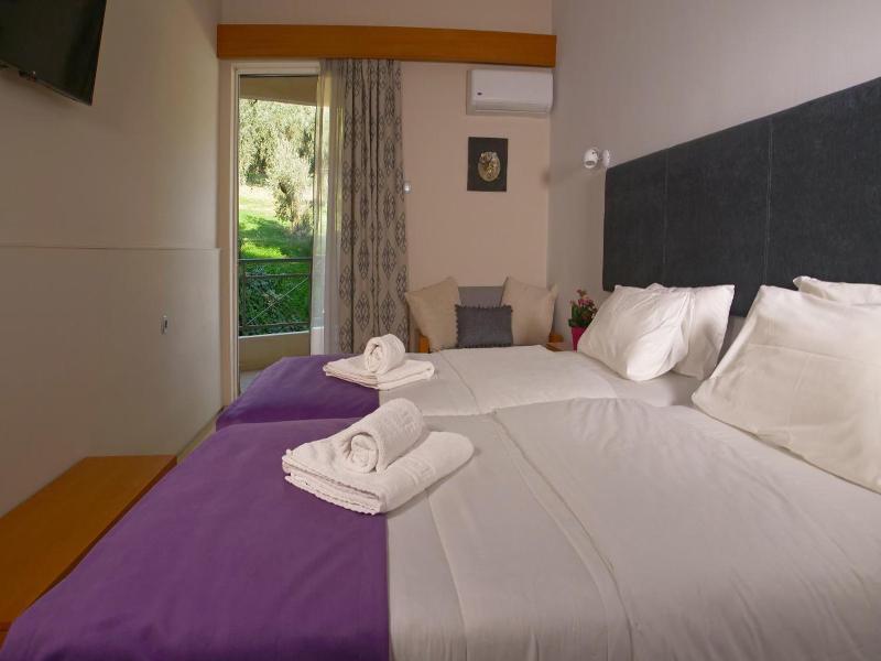 Antikyra Beach Hotel image