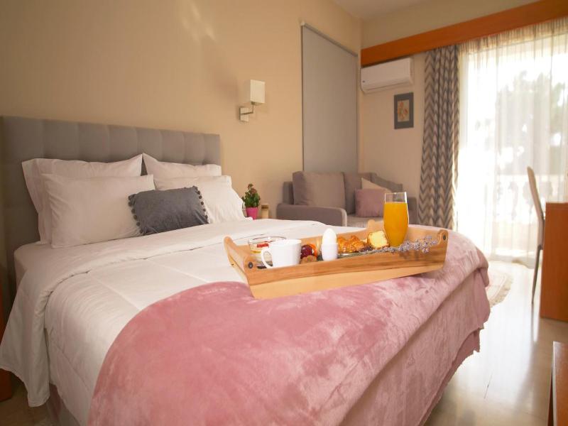 Antikyra Beach Hotel image