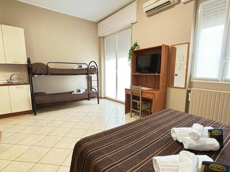 Residence Oasi Di Monza image