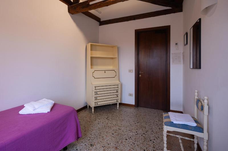Foresteria Valdese Venezia image