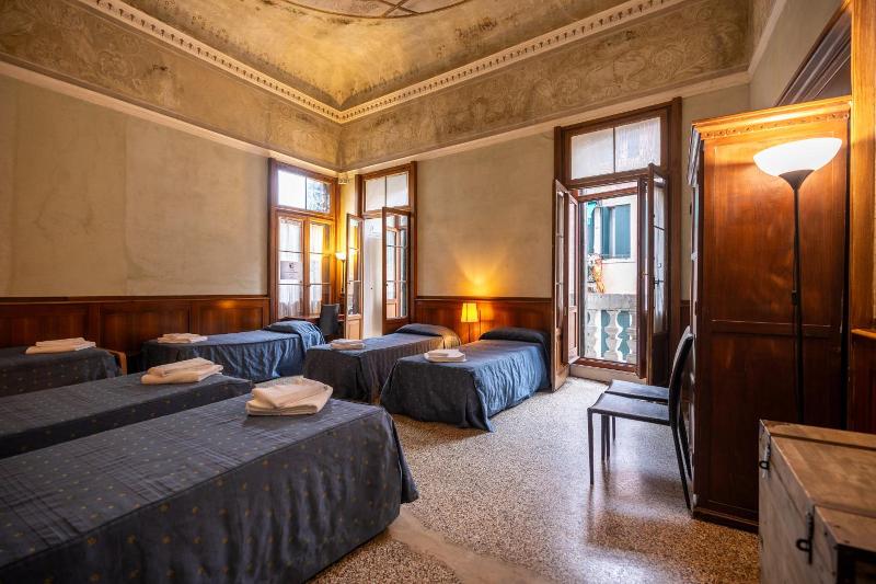 Foresteria Valdese Venezia image