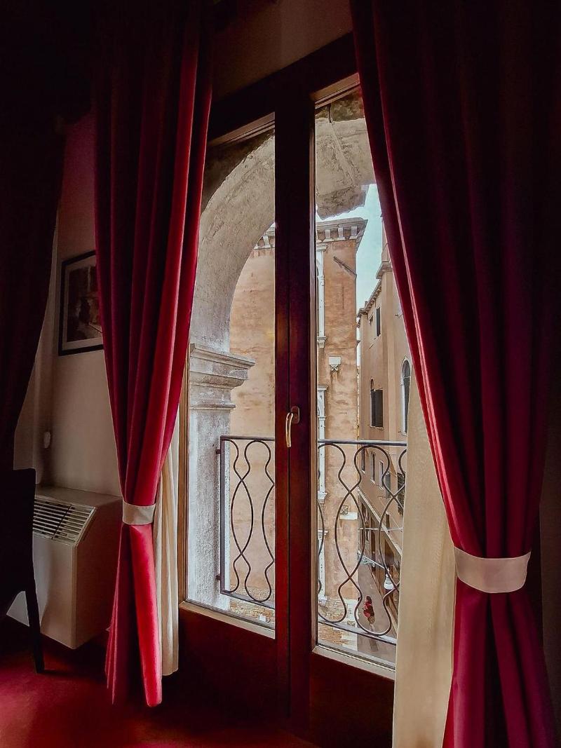 Foresteria Valdese Venezia image