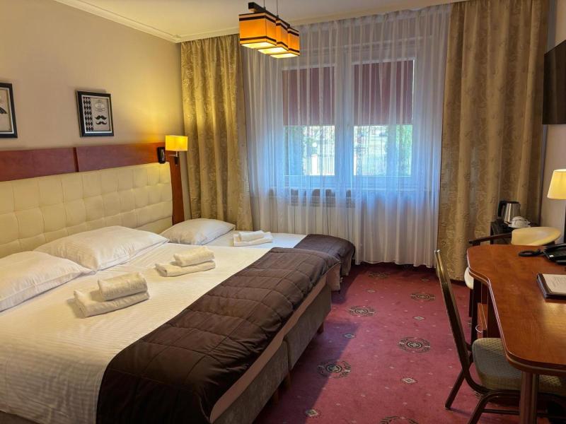 Cumulus Hotel image