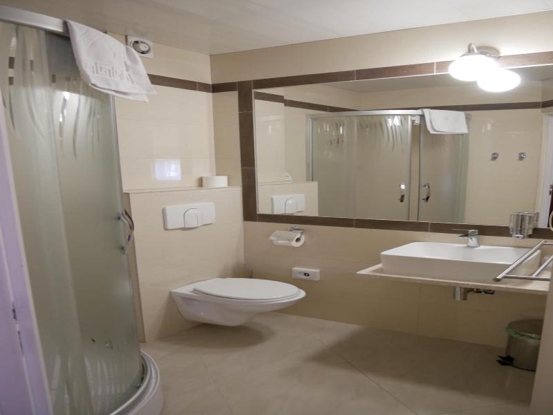 Cumulus Hotel image