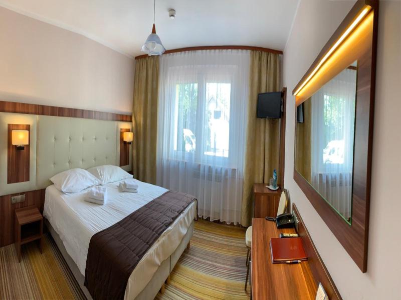 Cumulus Hotel image