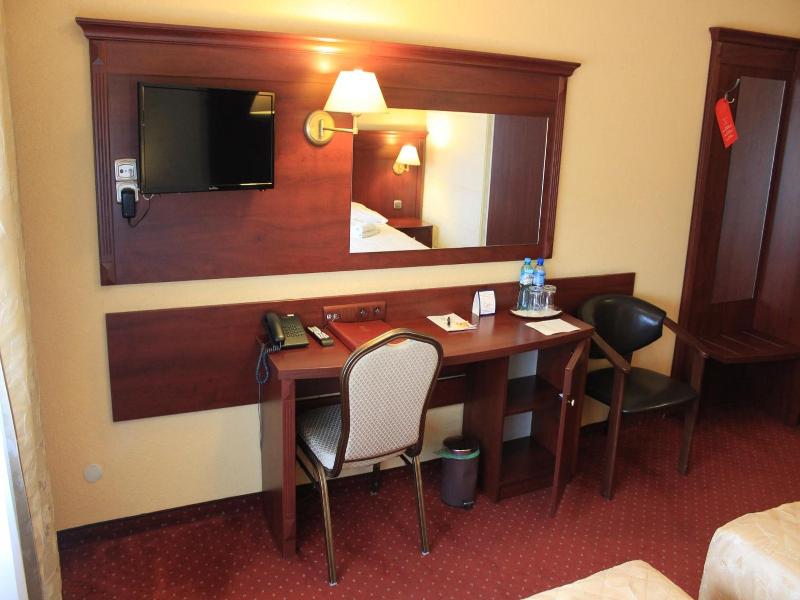 Cumulus Hotel image