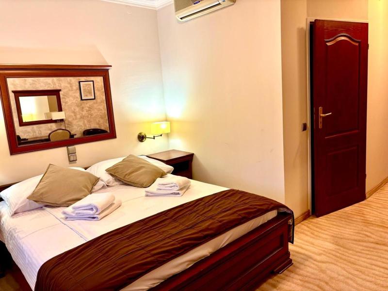 Cumulus Hotel image
