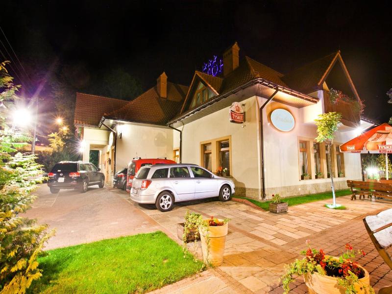 Hotel Zalesie image