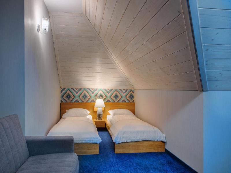 Hotel Zalesie image